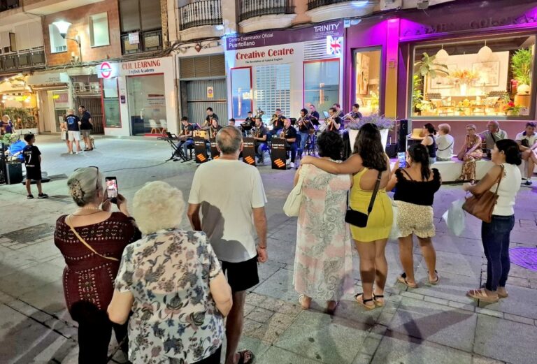 Puertollano: La big band «Basement» se reencuentra con el público con grandes clásicos y éxitos musicales