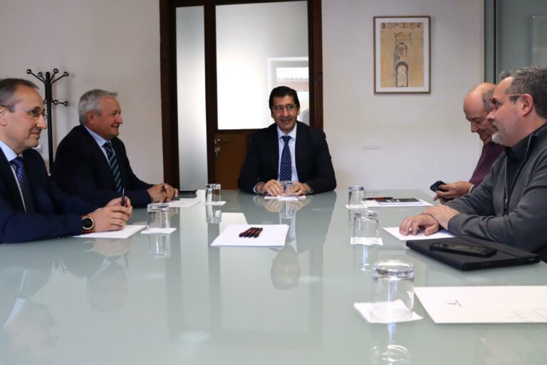 El Gobierno regional se reúne con Cooperativas Agroalimentarias para tratar soluciones en materia de agua en las Tablas de Daimiel y comarca
