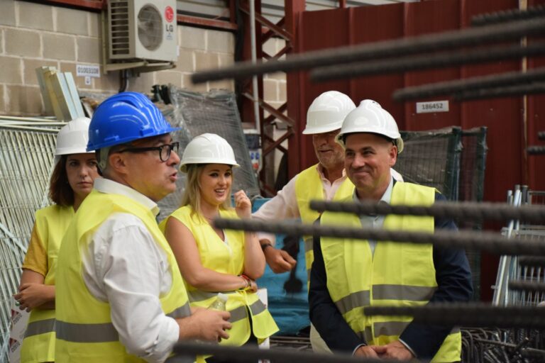 Castilla-La Mancha lidera el crecimiento en la producción industrial en el país y crea empleo a mayor ritmo que la media nacional en el sector