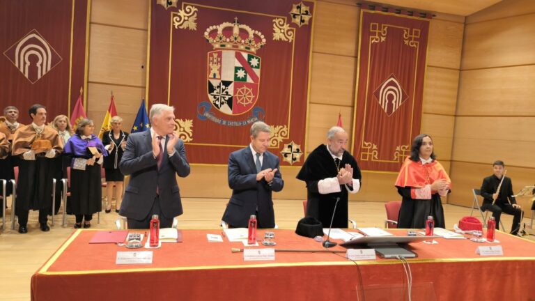 Cañizares destaca el empeño del Ayuntamiento en colaborar con la UCLM y con el talento que atrae