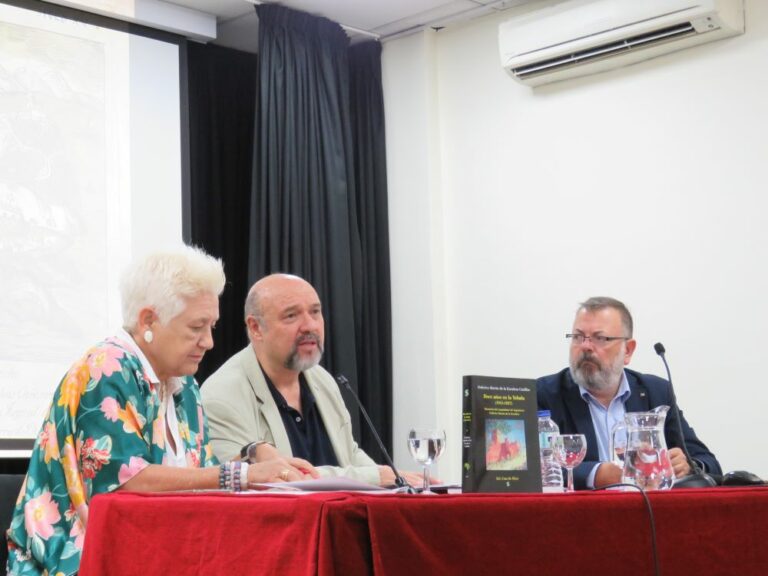 Conferencia Una visión pedagógica del africanismo. Centenario de África. Revista de tropas coloniales, por Federico Martín de la Escalera
