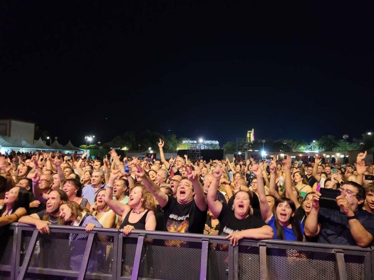 El rock de medina Azahara pone el broche de oro al segundo día de feria en en Auditorio Municipal de Daimiel