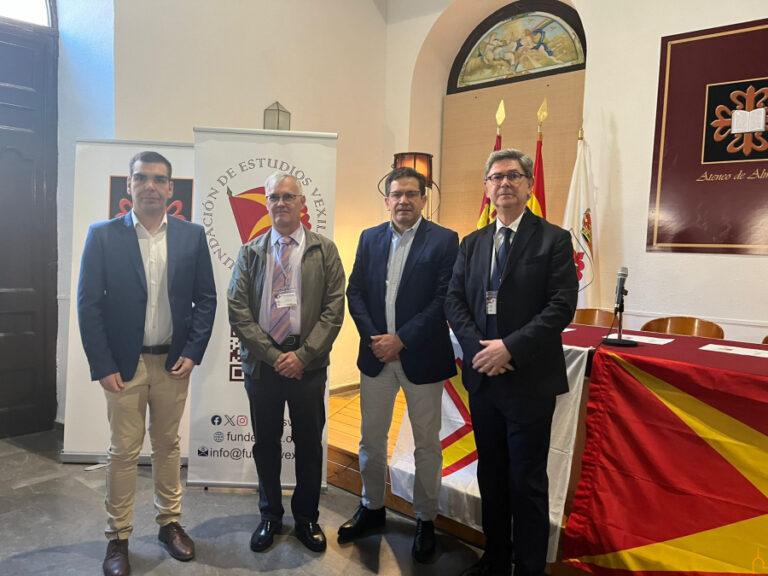 Valverde: “La vexilología contribuye a preservar y fortalecer las identidades de los pueblos, de las que nos sentimos orgullosos”