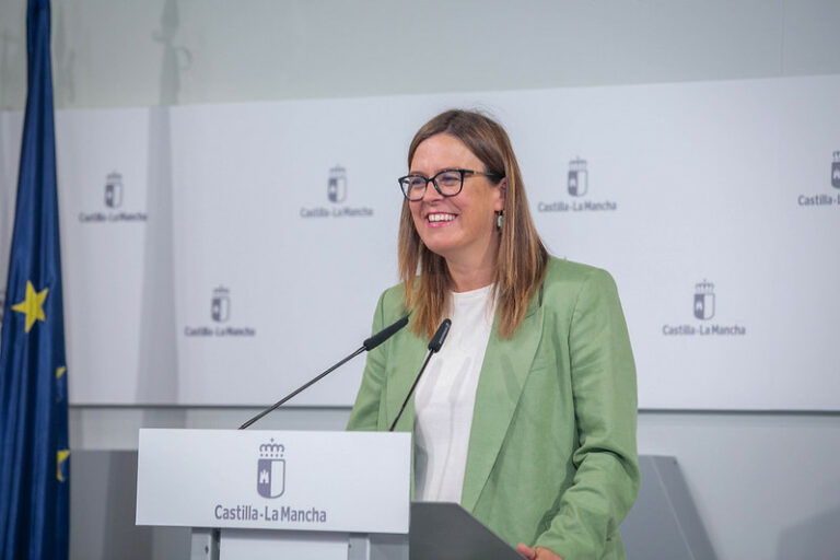 Aprobado el decreto de asistencia farmacéutica en los centros sociosanitarios de la región para facilitar un mejor uso de los medicamentos