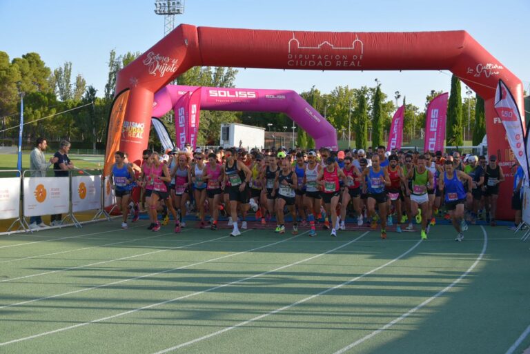 Rubén Álvaro Olmeda y Esther Jiménez de los Galanes, vencen en la 45 edición de la Media Maratón de Torralba de Calatrava