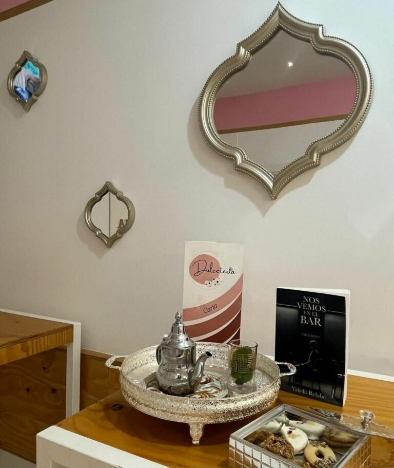 “Nos vemos en el bar”, el libro de Yakela Relabe también llega a Ciudad Real