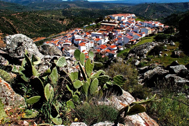 La Guardia Civil rescata a un joven de Ciudad Real que se había perdido en la sierra de Fuencaliente