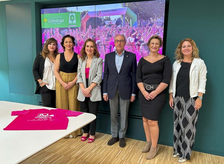 La Fundación Globalcaja colabora con AMUMA en la 10º Carrera Marcha Rosa que hará visible la realidad del cáncer de mama en las calles de Ciudad Real