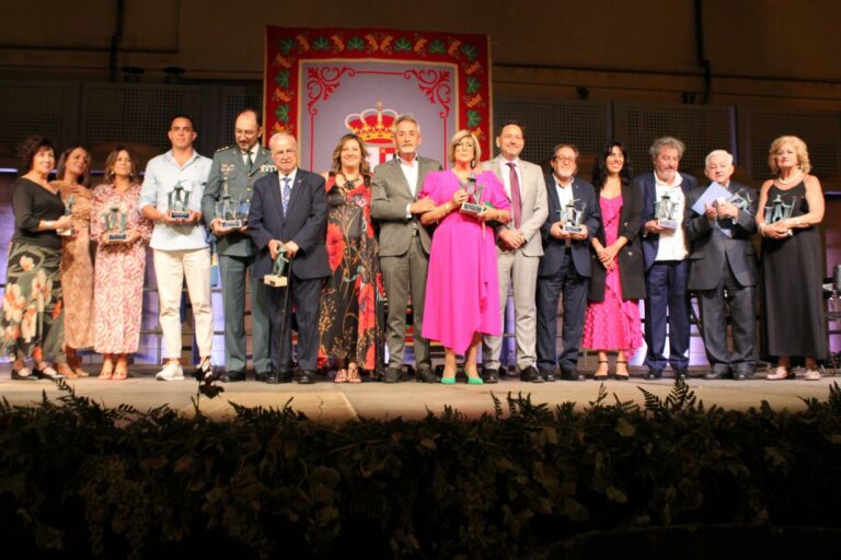 El Gobierno regional destaca el impacto de las fiestas en el sector del turismo y el liderazgo en las exportaciones de vino