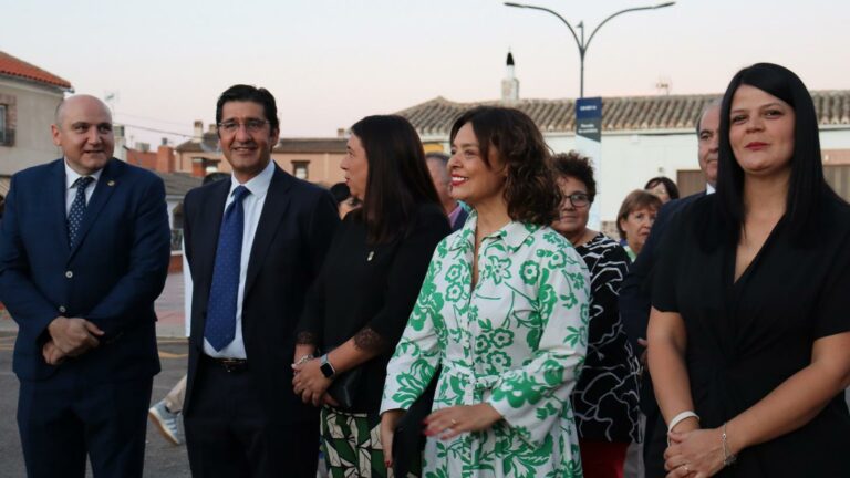El Gobierno de Castilla-La Mancha protege las tradiciones y garantiza el progreso y el bienestar en los pueblos pequeños de la región