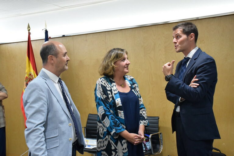 Castilla-La Mancha valora el compromiso del Ministerio de avanzar en un marco común que simplifique los trámites para la actividad económica