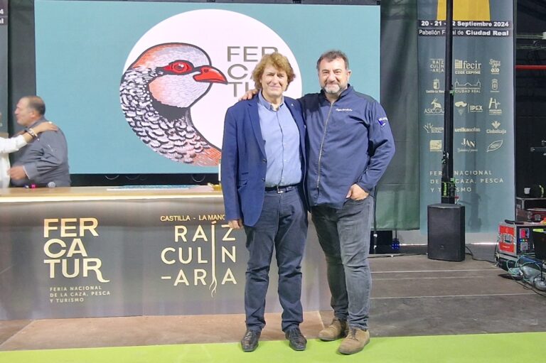 El gobierno de Castilla-La Mancha promociona en Fercatur la gastronomía y el turismo cinegético de la tierra a través de ‘Raíz Culinaria’