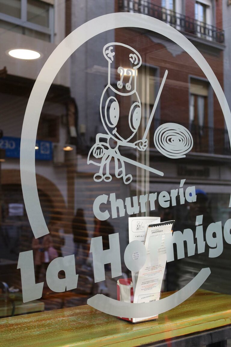 José Antonio Herrera ‘Coke’ abre el lunes en Ciudad Real su séptima churrería «La Hormiga»