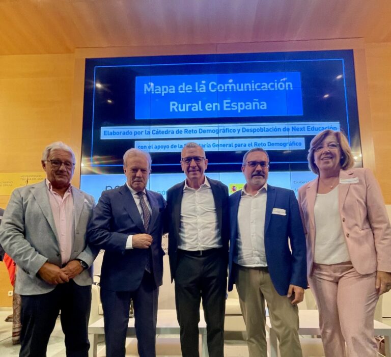 El Gobierno regional señala la importancia de la comunicación para visibilizar el medio rural y las oportunidades que ofrece