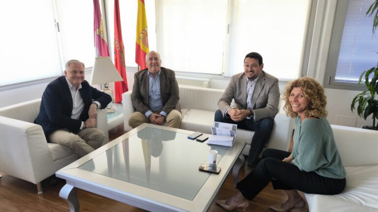 El alcalde de Ciudad Real expresa su compromiso con el sector cinegético en vísperas de Fercatur