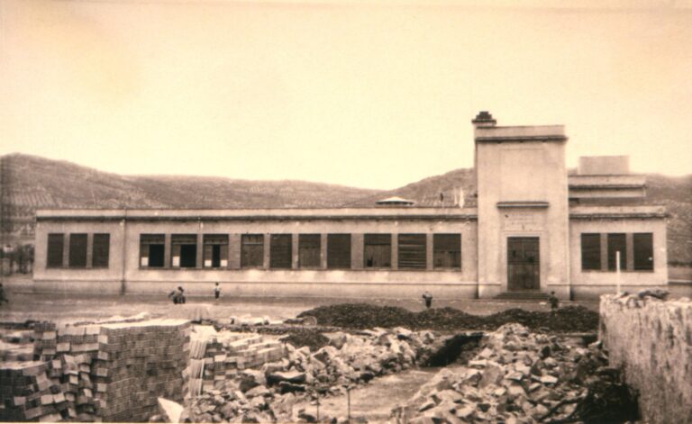 Historia de un edificio: «Los capataces» de Almodóvar del Campo