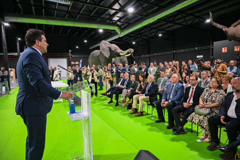 Valverde anuncia en FERCATUR la puesta en marcha del Centro Internacional de Gastronomía Cinegética y una feria de productos naturales