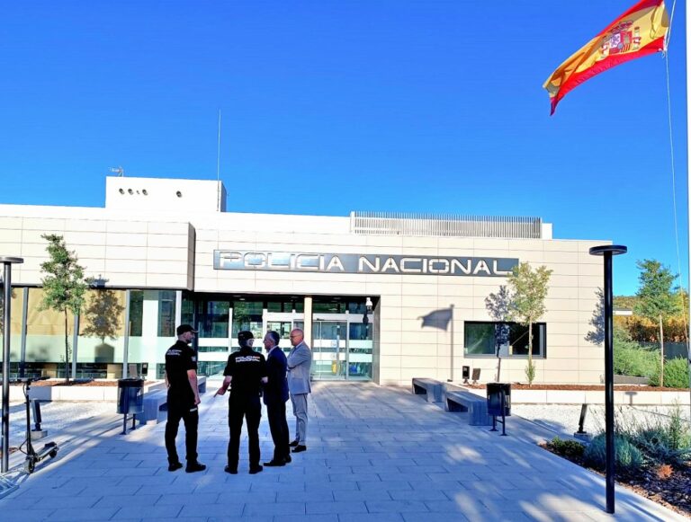 La flamante comisaría de Policía Nacional de Puertollano, una «apuesta por la seguridad y la atención ciudadana»