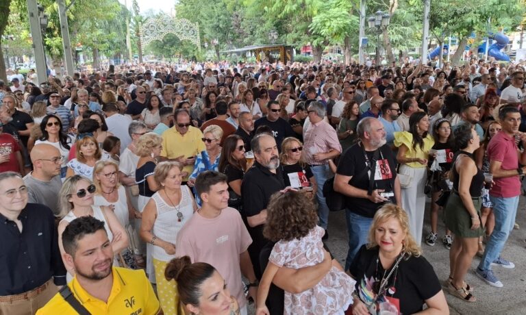 Otro memorable tardeo festivo en Puertollano de la mano de «Mucho Pop»