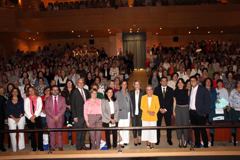 El Gobierno regional apuesta por el futuro de las mujeres rurales con políticas de acción positiva, de conciliación y para garantizar los servicios