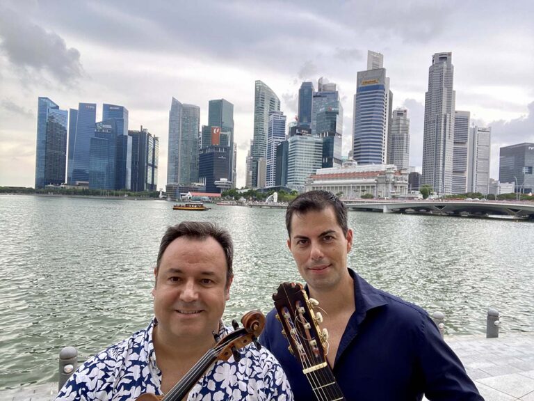 Singapur vibra con el Dúo Belcorde y la música española