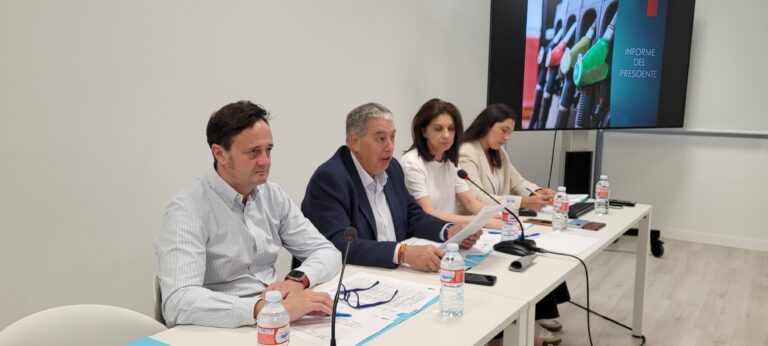 La Asociación de Estaciones de Servicio analiza la situación del sector en la provincia de Ciudad Real