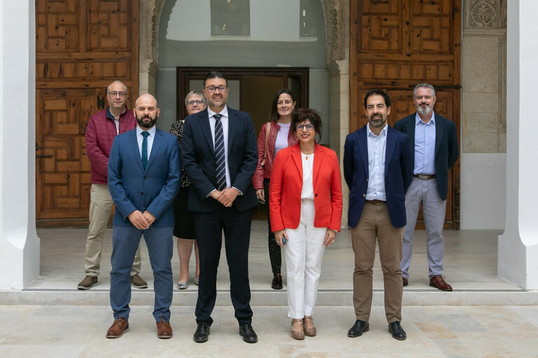El Gobierno regional lanza un Plan de Formación del Profesorado con cerca de 3.900 acciones y con el compromiso de consolidar la Escuela de Equipos Directivos