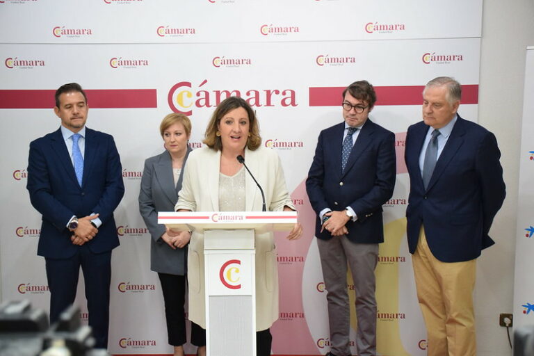 Adelante Digitalización apoya la transformación digital de pymes y autónomos con una nueva convocatoria dotada con tres millones de euros