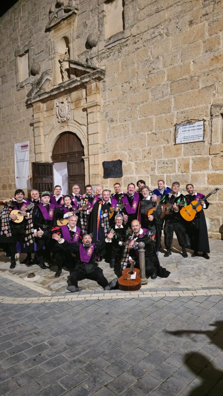 La Tuna Universitaria de Ciudad Real deja huella de su buen hacer en tierras conquenses