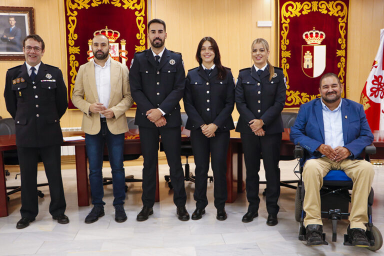 La Policía Local de Argamasilla de Calatrava incorpora tres nuevos agentes tras haber completado su fase de prácticas