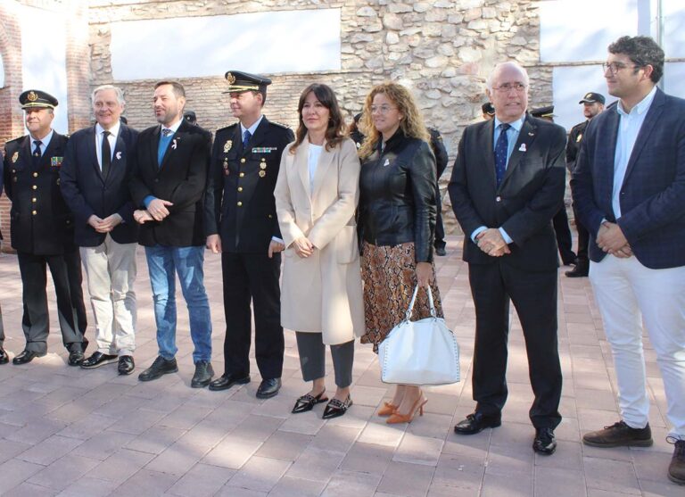 Blanca Fernández asegura que la Policía Nacional juega un “papel determinante” para que Ciudad Real sea una provincia tranquila y segura  Blanca Fernández asegura que la Policía Nacional juega un “papel determinante” para que Ciudad Real sea una provincia tranquila y segura