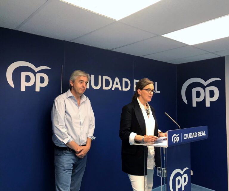 Fúnez y Belda: “El Gobierno socialista tiene una responsabilidad muy clara en el abandono de Almadén y su comarca”