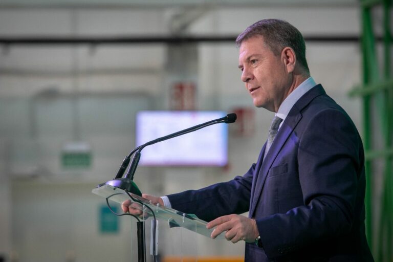 El presidente autonómico interviene este martes en el Debate del Estado de la Región para abordar los retos y oportunidades que afronta Castilla-La Mancha