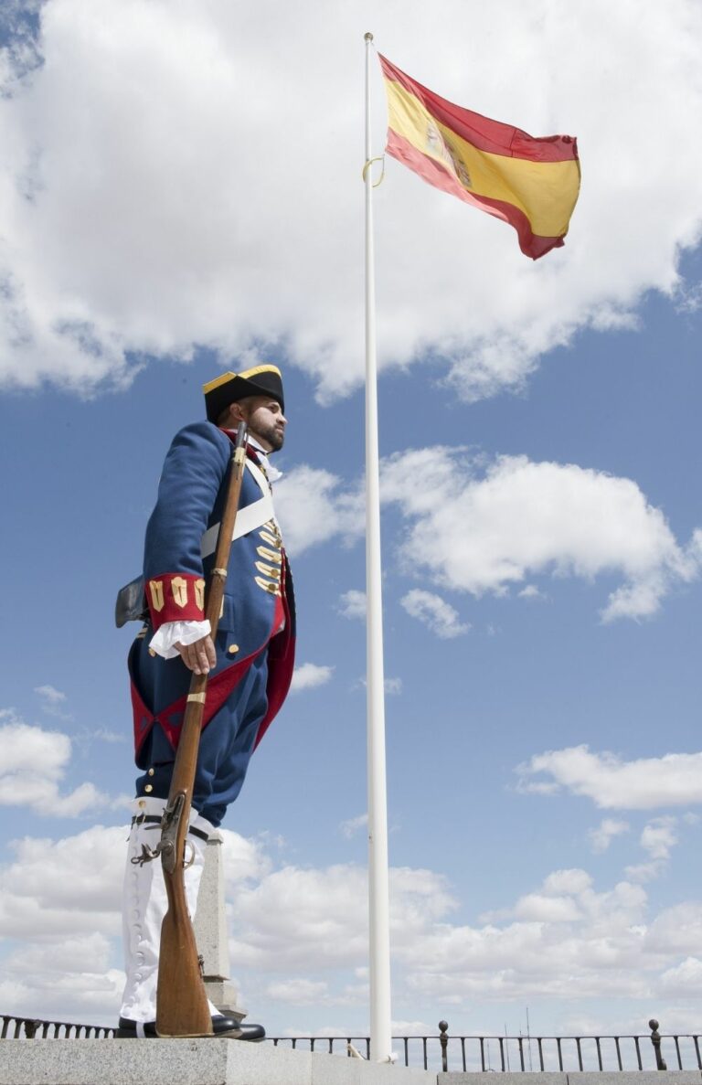 El Alcázar de Toledo acogerá un relevo de guardia e izado solemne de bandera el próximo sábado