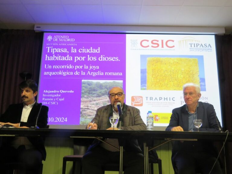 Conferencia Tipasa, la ciudad habitada por los dioses. Un recorrido por la joya arqueológica de la Argelia romana, por Alejandro Quevedo ,investigador del Consejo Superior de Investigaciones Científicas, especialista en cultura material romana