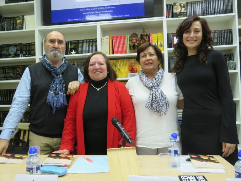 Presentación del libro Caballos al alba de Ana Ortega Romanillos, Premio Internacional de Poesía “Alfonsina Storni 2024”
