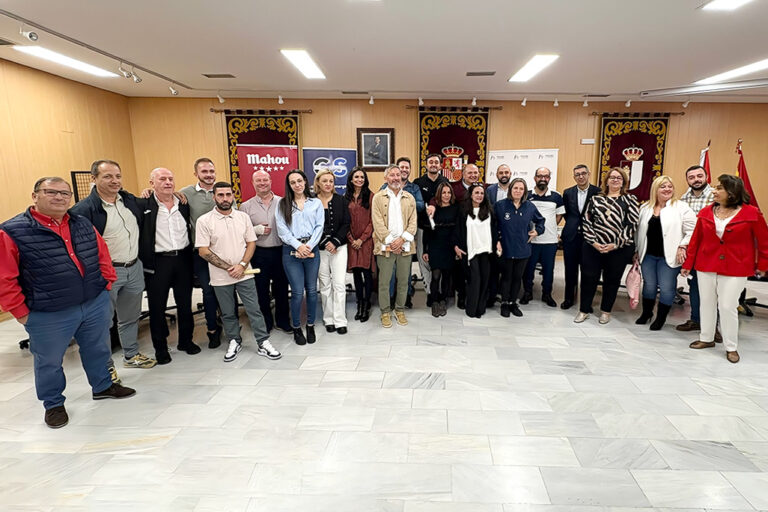 Juan Daniel Rubia llama a los hosteleros de Argamasilla de Calatrava a sumarse al colectivo provincial para afrontar los restos del sector