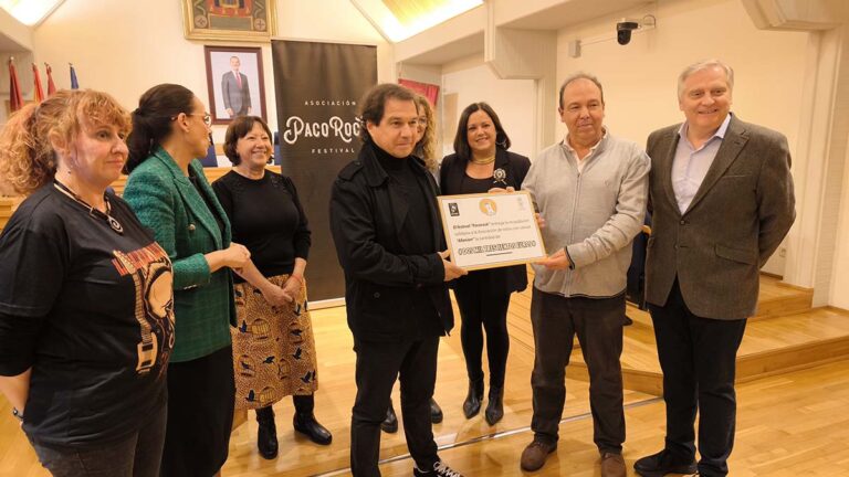 PacoRock Festival entrega a AFANION un cheque de 2.300 euros
