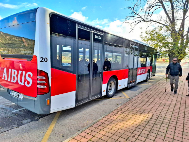 Puertollano: El bus facilita el transporte al cementerio con el refuerzo de la línea 1 hasta el 2 de noviembre