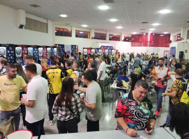 El Open de Dardos Electrónicos A.D.E. El Quijote de Puertollano se consolida como uno de los mejores campeonatos de España