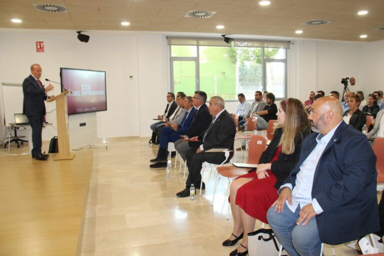Alcázar de San Juan acoge la celebración de la gala del XXX Día del Entrenador