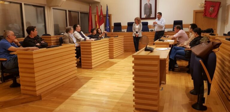La Mesa del Comercio de Ciudad Real busca potenciar medidas de promoción y formación del pequeño comercio y la hostelería