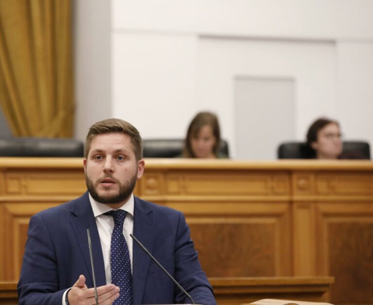 El Gobierno regional continúa demandando al Gobierno central el avance en las vías de su titularidad en Castilla-La Mancha