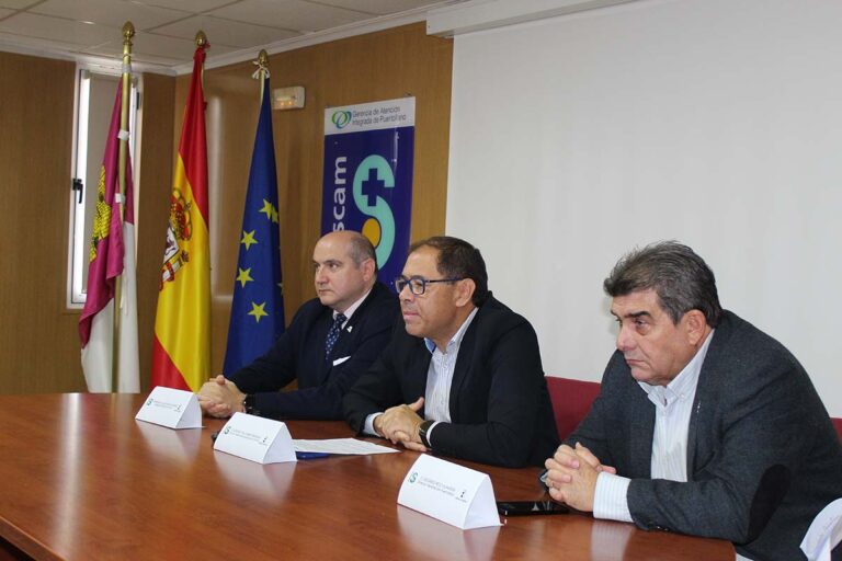Puertollano: El director general de Hospitales del SESCAM aboga por centrar los cuidados paliativos en la calidad de vida de los pacientes