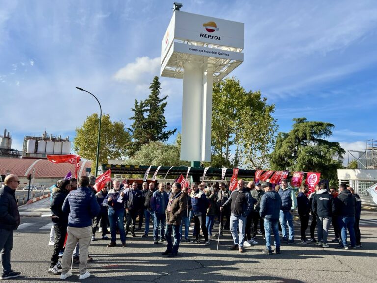 Crece el malestar en la plantilla de Navec Puertollano tras la contratación de empresas para cubrir sus puestos en huelga, según el comité