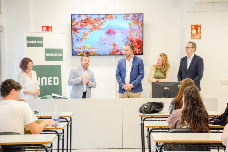 Celebrada una jornada de acogida en el Aula de la UNED de Tomelloso