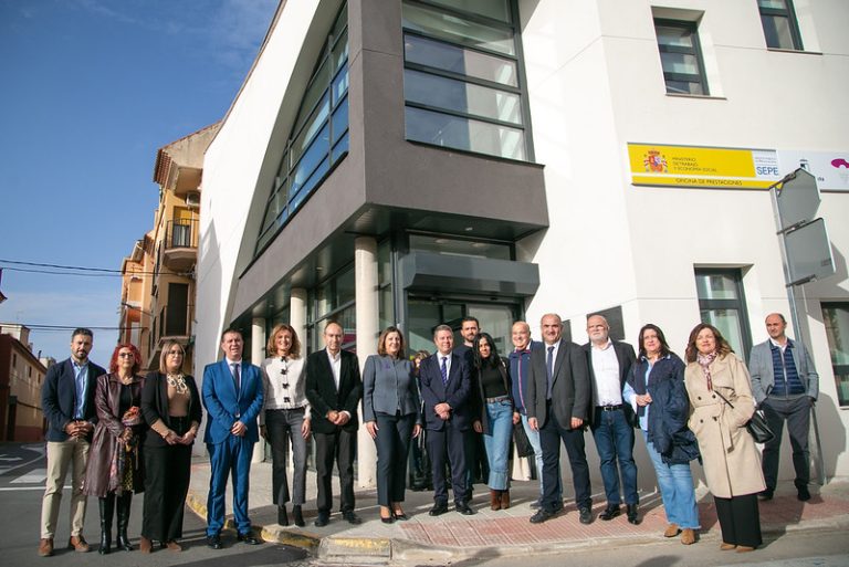 La Red de Oficinas Emplea avanza en su modernización con una inversión de 7,3 millones de euros por parte del Gobierno regional