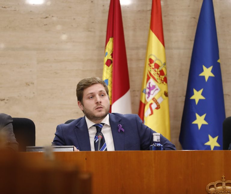 La Consejería de Fomento va a destinar el 83 por ciento de su presupuesto a inversiones directas, transferencias y ayudas a los ciudadanos y las empresas