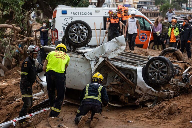 Marlaska dice que no se puede «dar un número fiable» de desaparecidos, pero cifra los fallecidos en 217