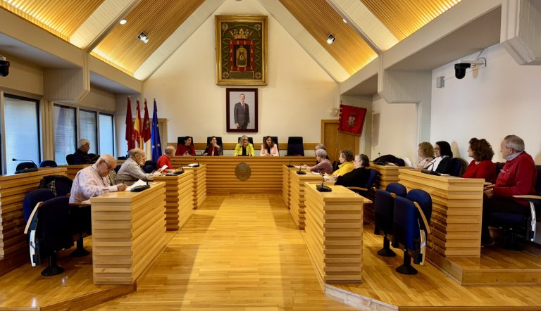 El Ayuntamiento de Ciudad Real presenta la programación de Navidad para las personas mayores